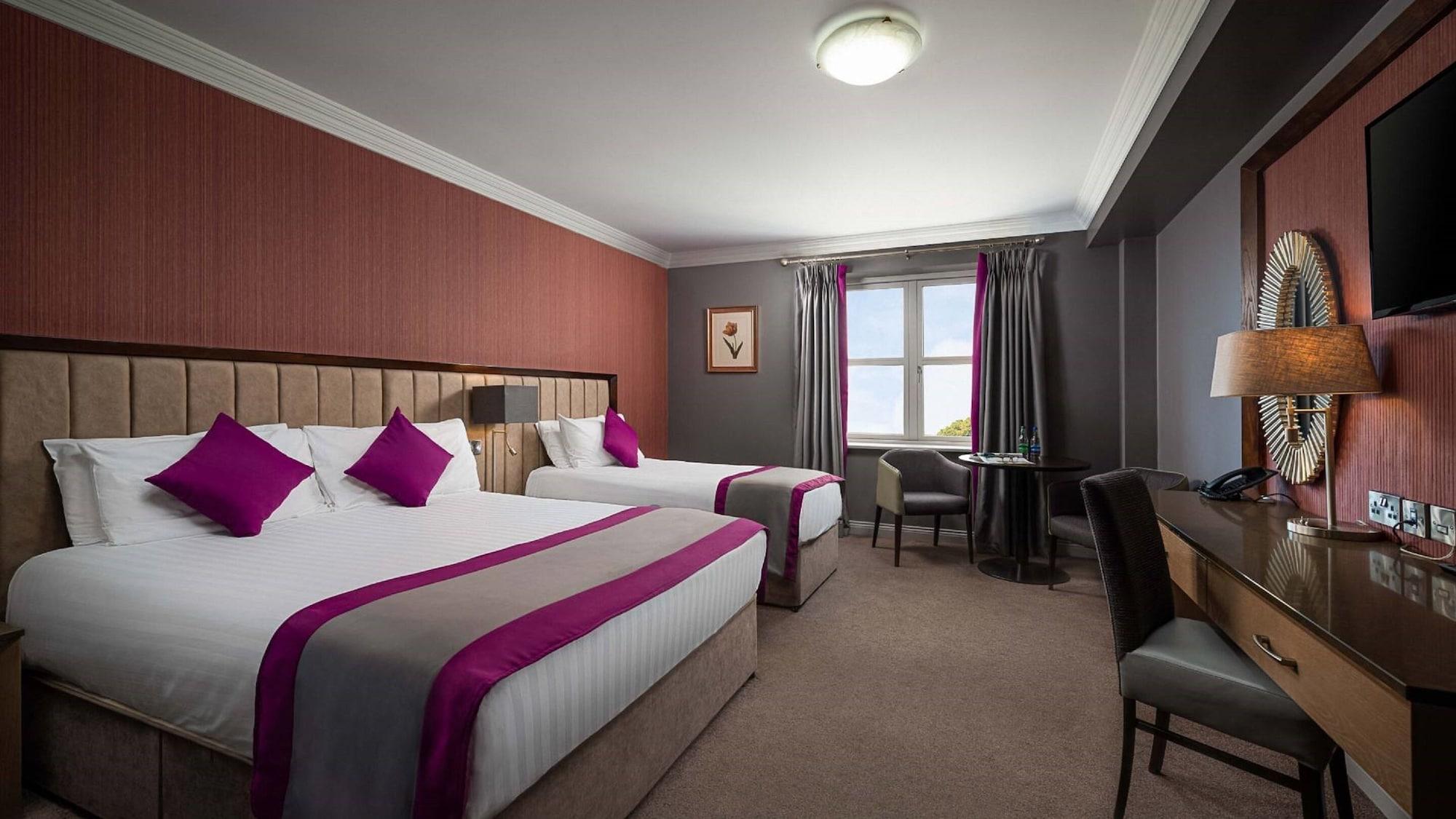 Prince Of Wales Hotel Athlone Buitenkant foto