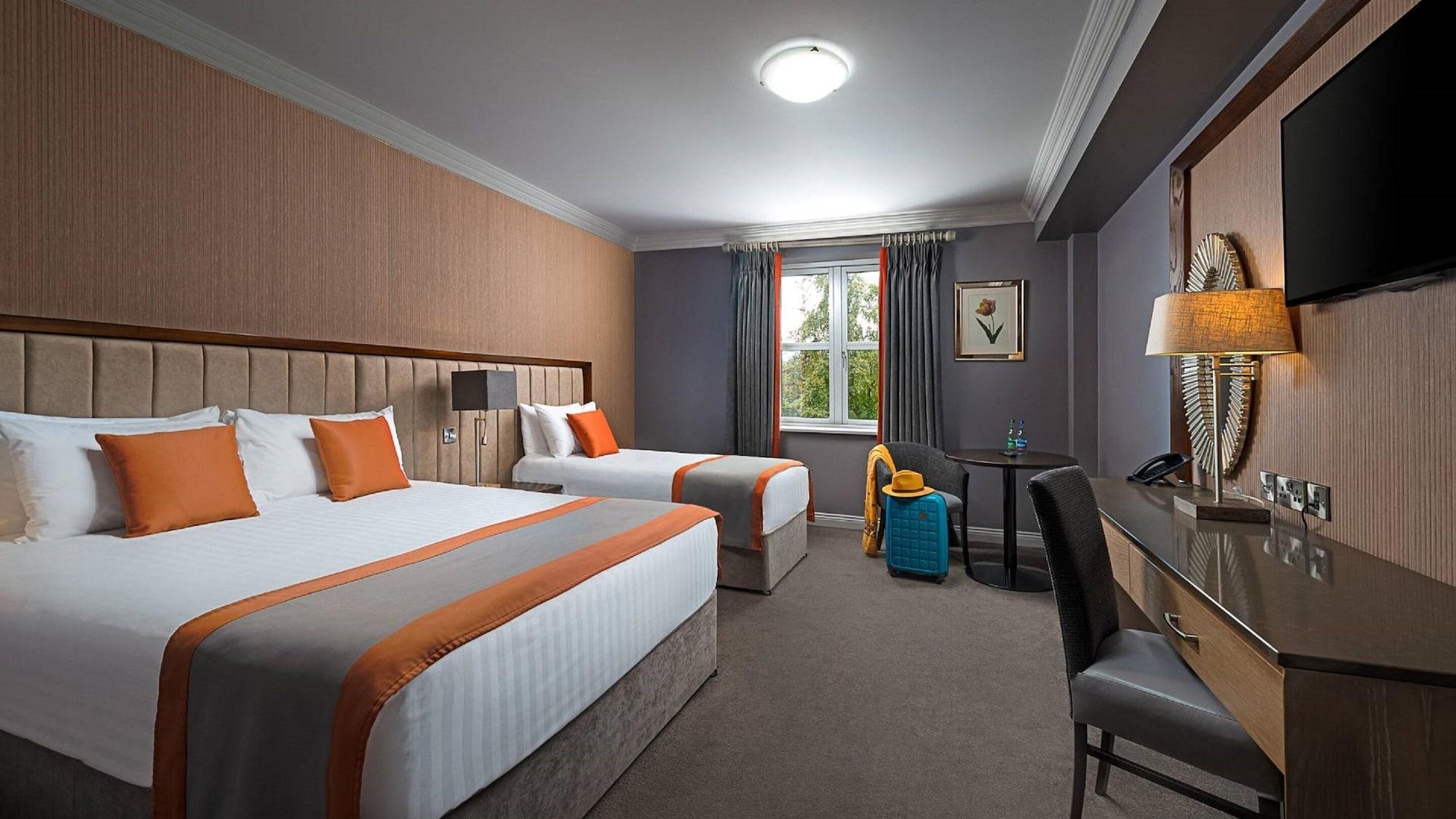 Prince Of Wales Hotel Athlone Buitenkant foto