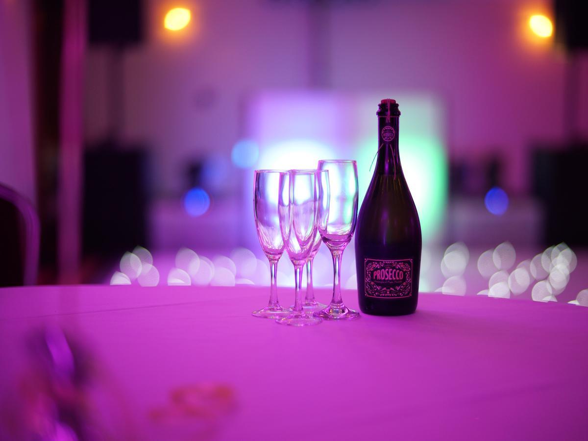 Prince Of Wales Hotel Athlone Buitenkant foto