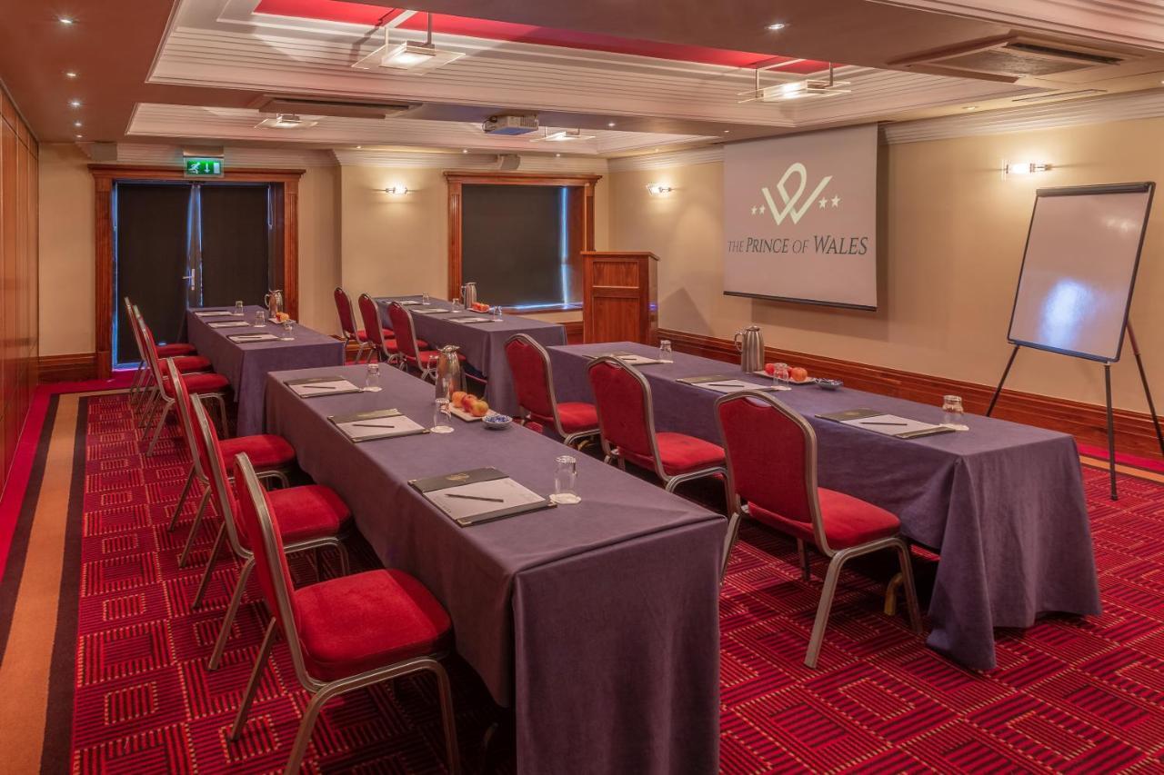Prince Of Wales Hotel Athlone Buitenkant foto